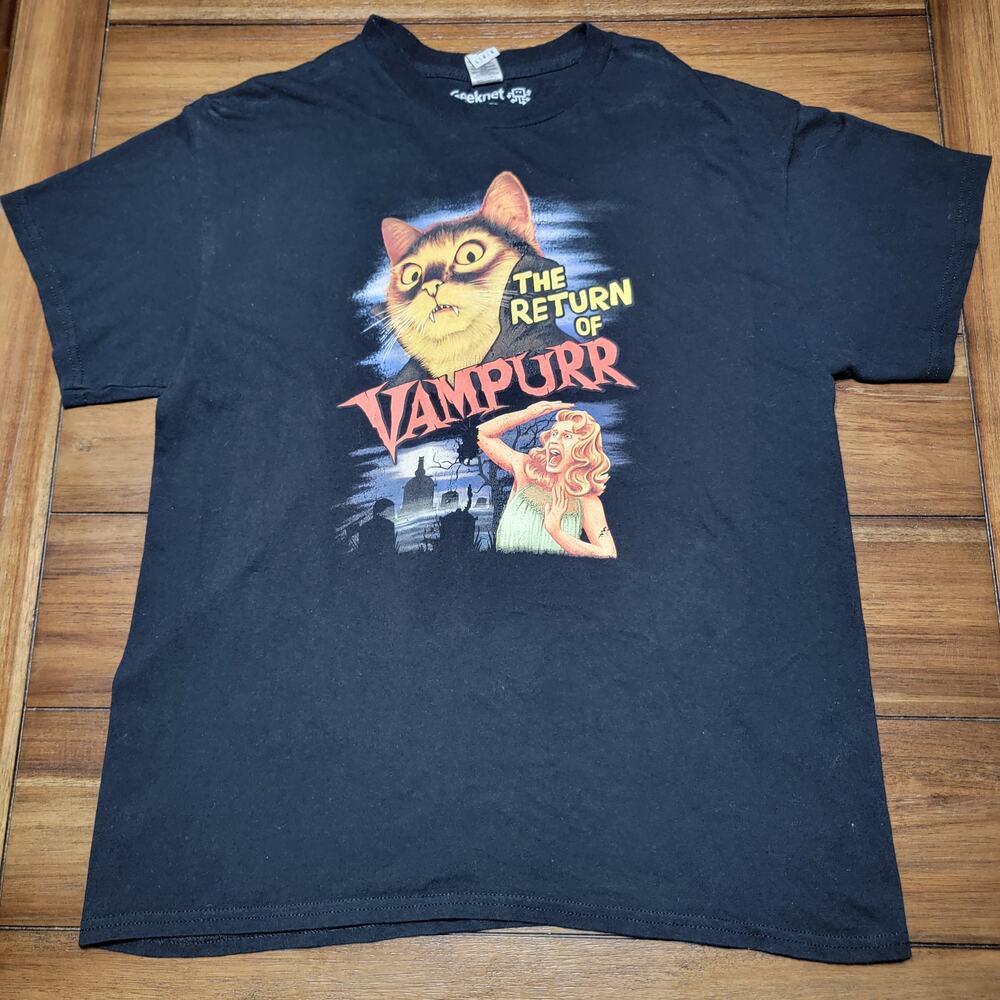 The Return Of Vampurr Black Unisex Tee (Gildan) - Size Large